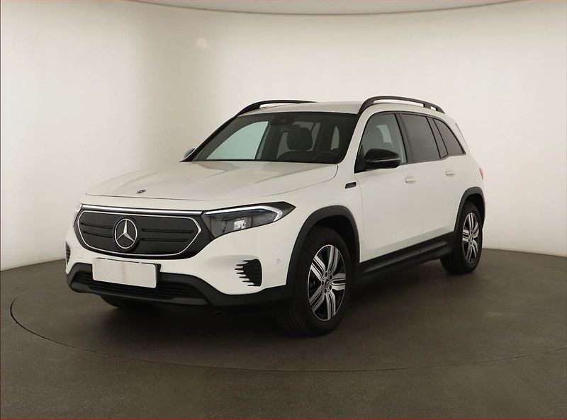 Mercedes-Benz EQB (2022) 250, SoH 94% - fotka 2 z 21