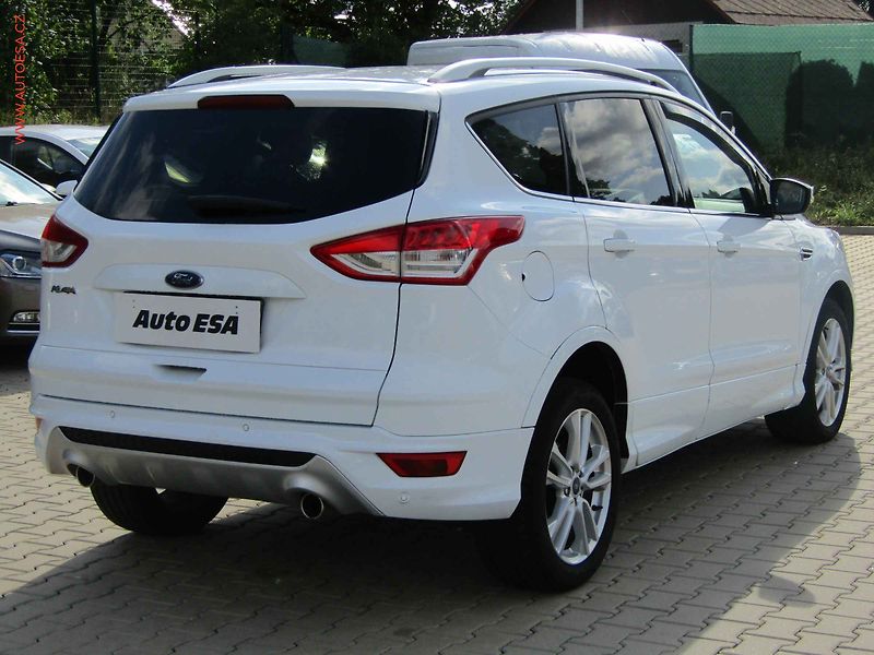 Ford Kuga (2016) 2.0TDCi 4x4, AT, STK6/28 - fotka 4 z 18