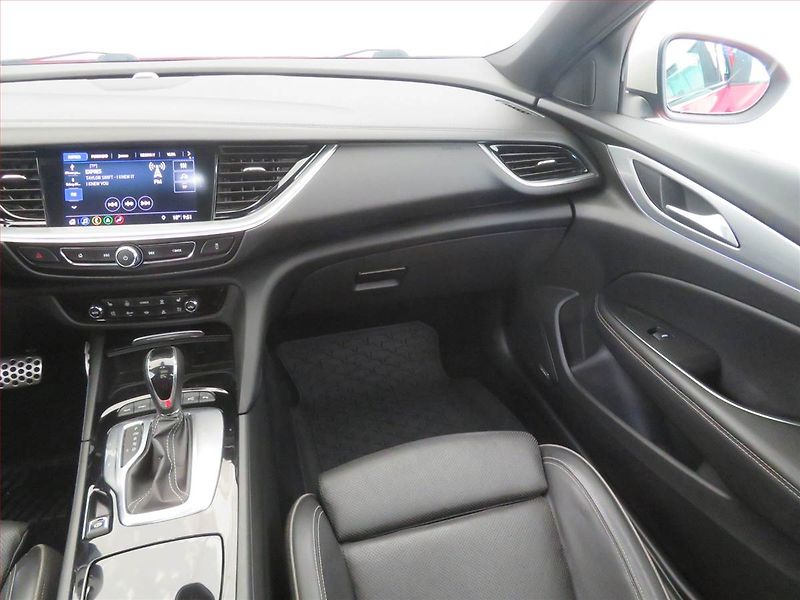 Opel Insignia (2020) GSi 2.0 BiTurbo CDTI, 4X4 - fotka 8 z 19