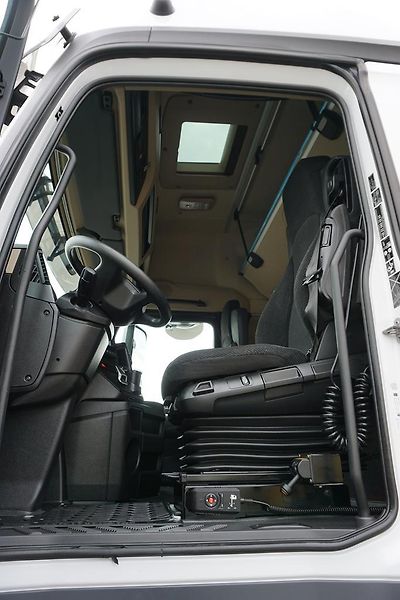 Mercedes-Benz Actros (2023) L / 1848 / EURO 6 / MP 5 / HYD - fotka 7 z 49