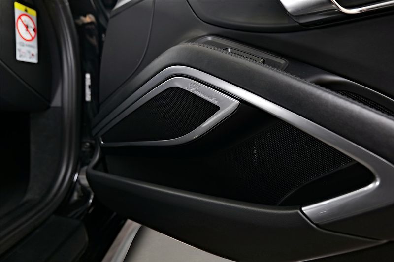 Porsche 911 Turbo / BURMESTER /CHL.SED - fotka 23 z 25
