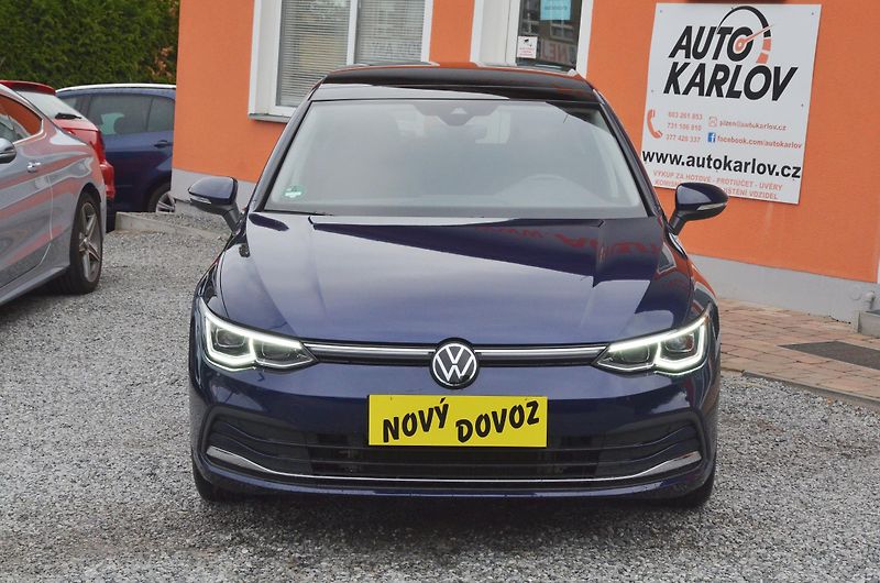 Volkswagen Golf (2022) 2.0 TSi 140kW DSG Style iQ-LED - fotka 2 z 50