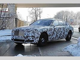 Zamaskovaný Rolls-Royce Ghost