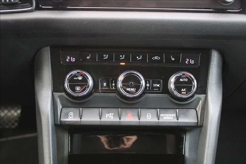 Škoda Kodiaq 2,0 TDi  WEBASTO, DSG, 4 x 4 - fotka 25 z 37