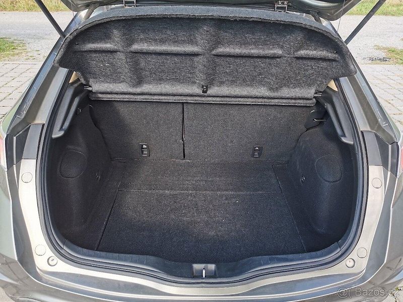 Honda Civic (2006) Nejvyšší výbava Executive  - fotka 15 z 17
