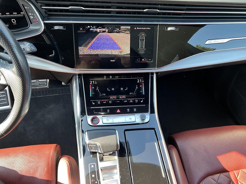 Audi SQ8 (2020) 4.0TDI,ČR,1.MAJ,TAŽNÉ,KERAMIKY - fotka 30 z 32