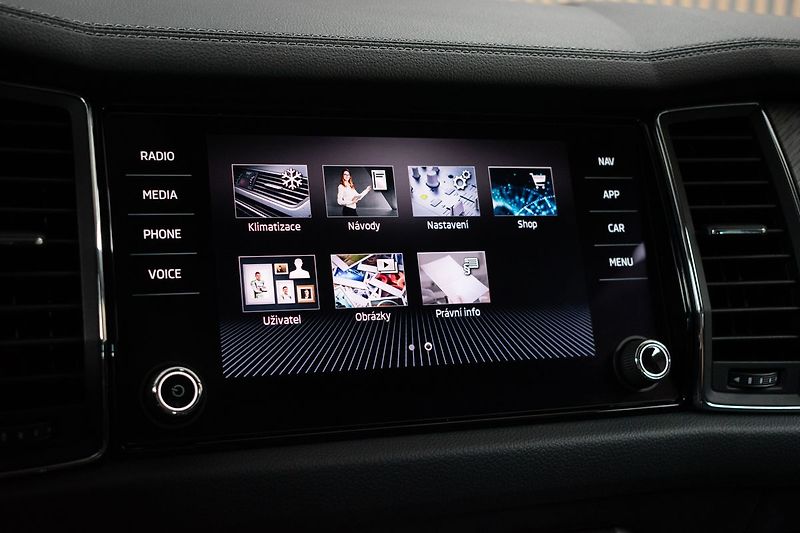 Škoda Kodiaq 2.0 TDI STYLE+*TAŽNÉ*DPH*ČR 1M - fotka 31 z 48