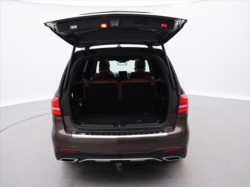 Mercedes-Benz GLS 3,0 350d 190kW AMG 4M CZ DPH - fotka 9 z 42
