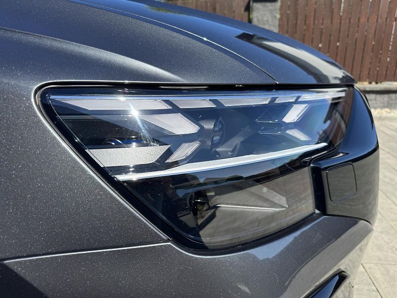 Audi Q8 (2025) 60TFSI e QUATTRO, B&O, Tažné  - fotka 6 z 38