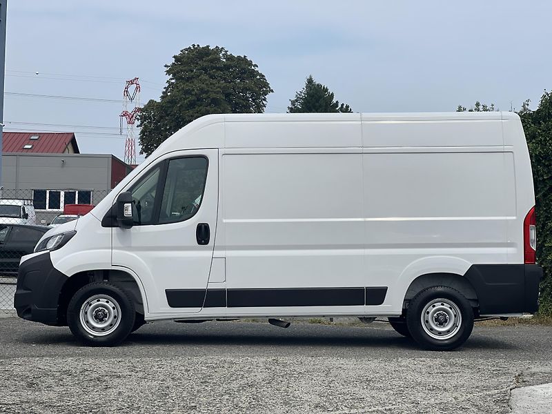Toyota Proace Max 2.2D L2H2 Active ČR 1.MAJ DPH - fotka 4 z 35