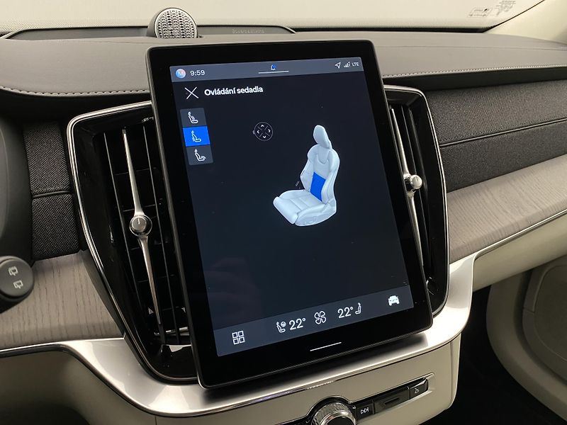 Volvo XC90 (2025) T8 AWD RECHARGE BRIGHT PLUS 7m - fotka 71 z 75