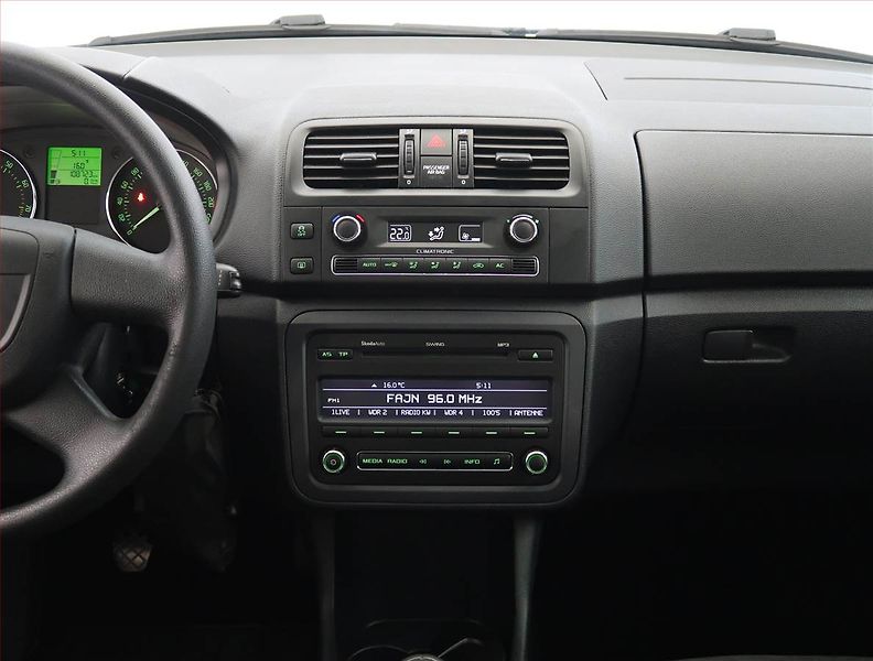 Škoda Roomster (2012) 1.2 TSI, Serv.kniha - fotka 12 z 19