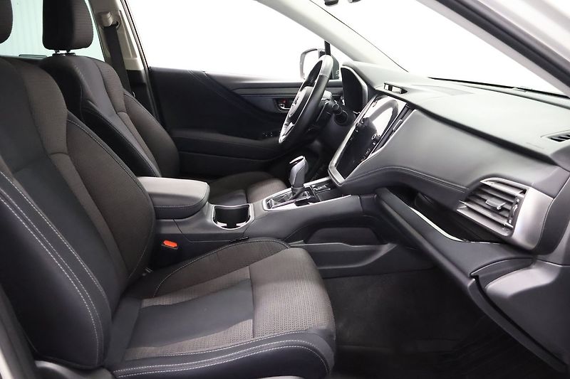 Subaru Outback 2.5i 4WD Active + tažné - fotka 8 z 16