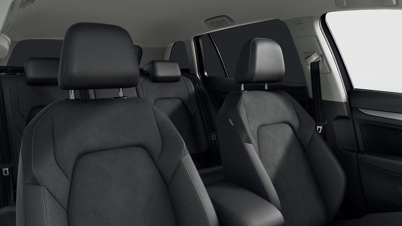Volkswagen Golf Variant (2025) 1,5 TSI 6g  People - fotka 5 z 6