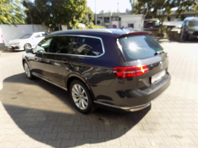 Volkswagen Passat (2018) 2.0 TDi  - fotka 5 z 13