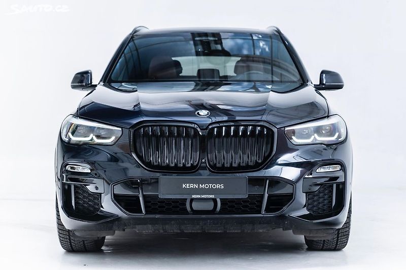 BMW X5 xDrive30d*servis*plná výbava - fotka 2 z 47