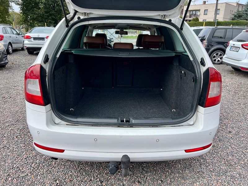 Škoda Octavia (2010) 1.2 TSi DSG - fotka 18 z 18