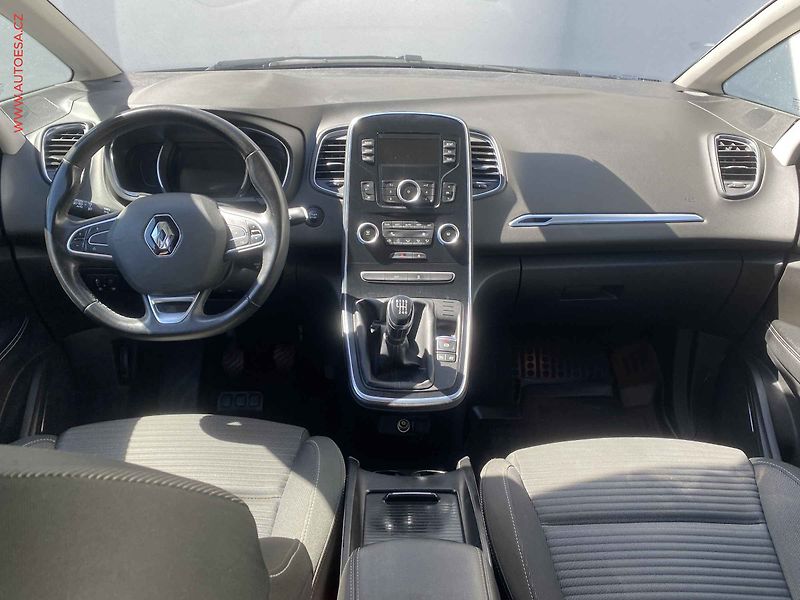 Renault Grand Scénic (2019) 1.3 TCe, ČR, AC, tempo, park - fotka 8 z 16