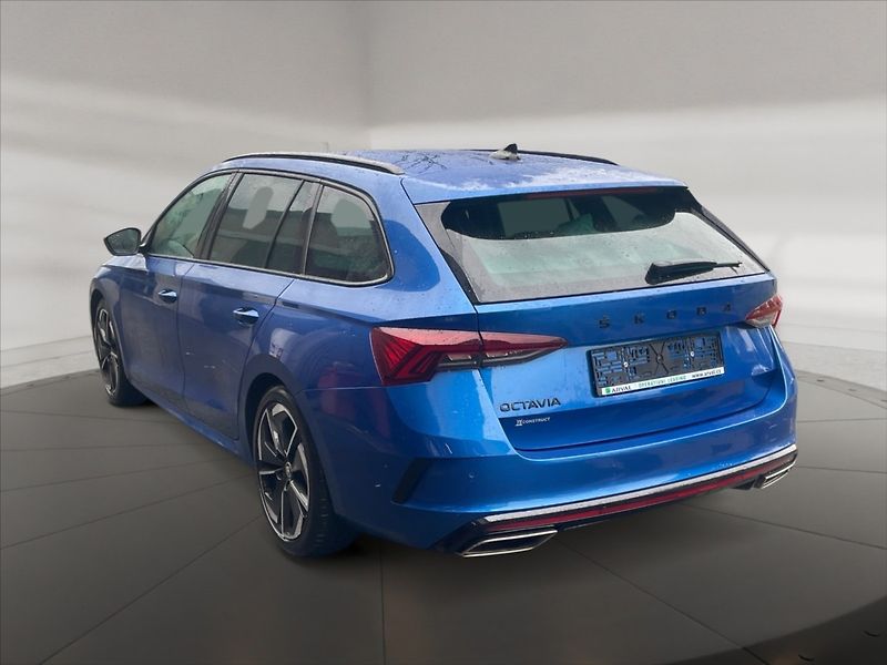 Škoda Octavia 2,0 TDI 147 RS AT - fotka 4 z 11