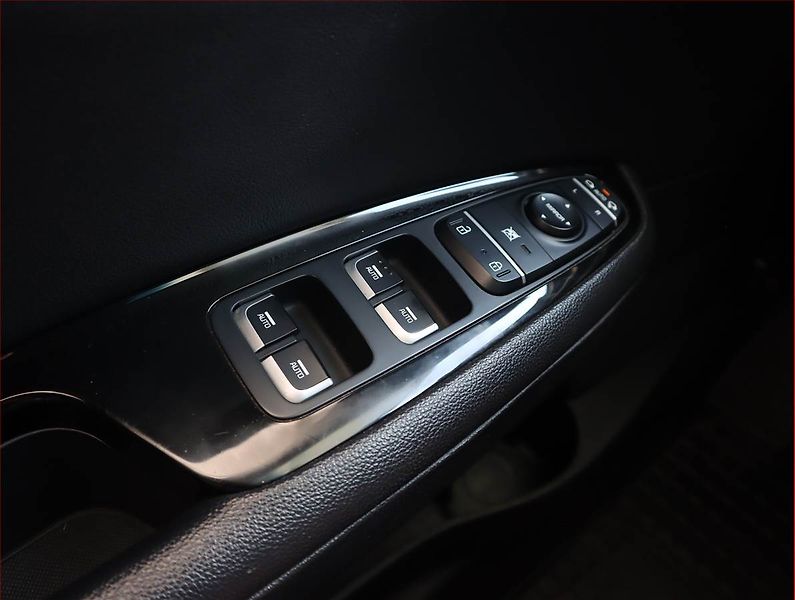 Kia Optima (2017) 1.7 CRDI, Automat, Serv.kniha - fotka 16 z 22