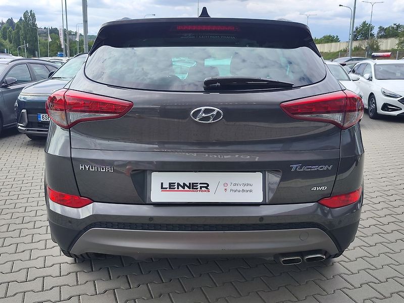 Hyundai Tucson 2.0 CRDI/136kW Premium DCT 4x4 - fotka 6 z 38