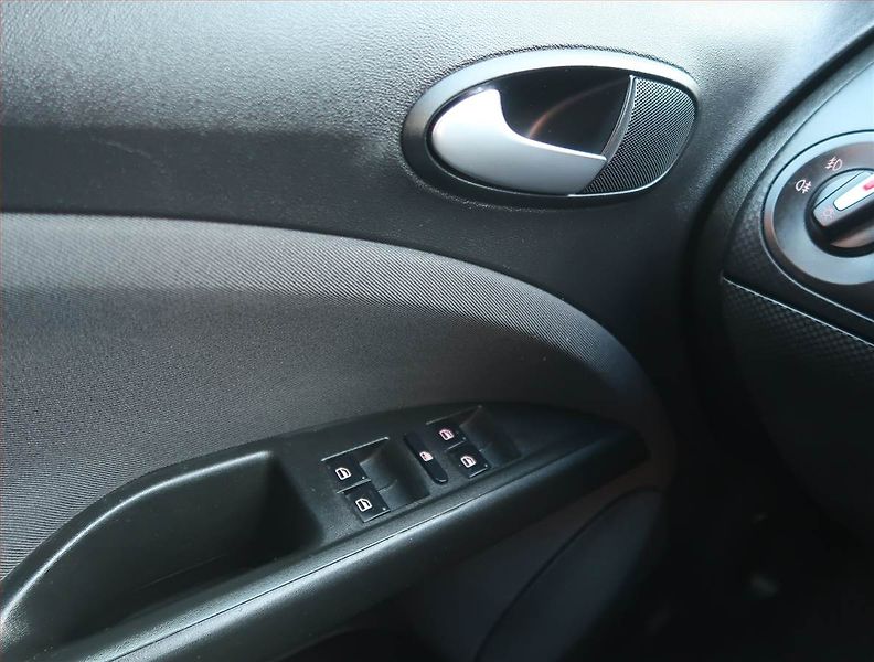Seat Altea (2011) 1.2 TSI, Serv.kniha, Navi - fotka 16 z 18