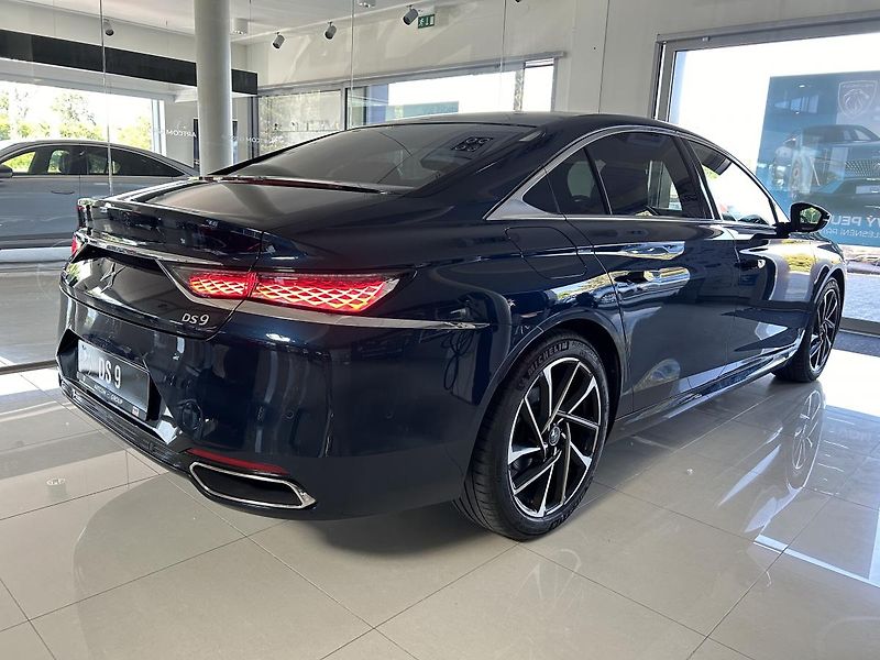 DS Automobiles DS9 (2022) OPERA E-TENSE 225K - fotka 5 z 31