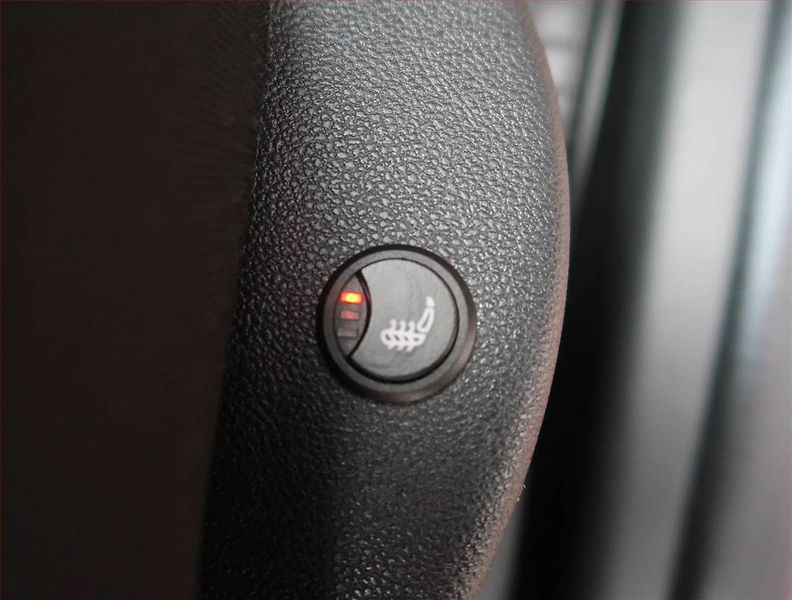 Renault Clio (2020) 0.9 TCe, ČR,1.maj, Serv.kniha - fotka 16 z 16