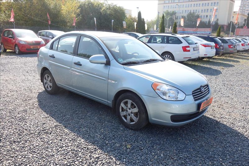 Hyundai Accent 1,4 i, ČR, 1 MAJ., SERVIS.KN. - fotka 1 z 4