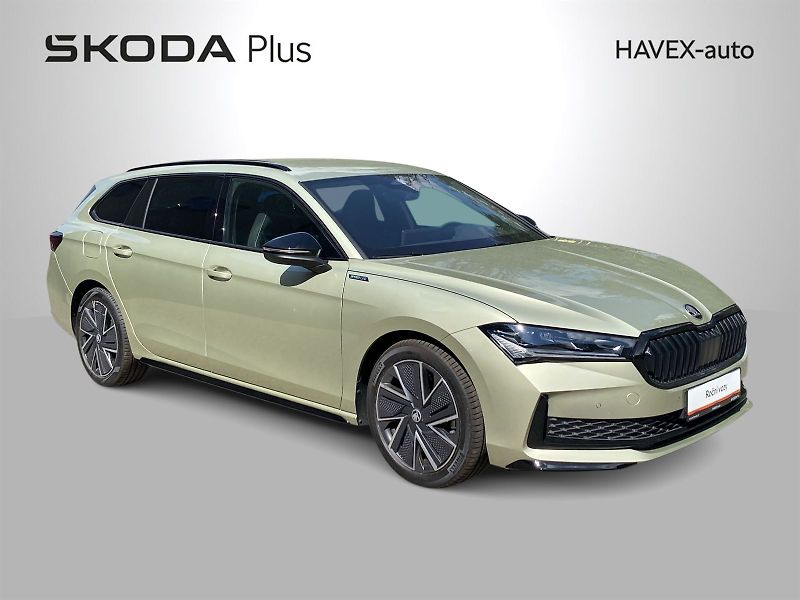 Škoda Superb (2025) Combi 2.0 TDI 4x4 DSG Sportlin - fotka 35 z 38