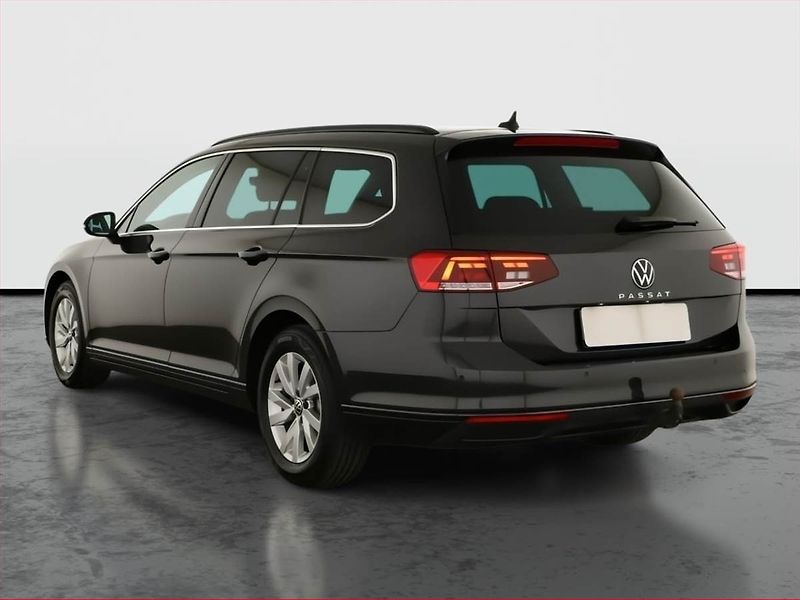 Volkswagen Passat (2023) 2.0 TDI, Automat, Navi - fotka 4 z 22