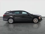 Opel Insignia (2015) 2.0 CDTI, Navi, Xenony - náhled 6