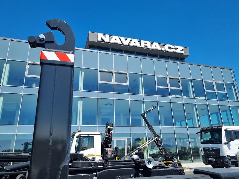 MAN TGL 12.220 KONTEJNER 8T - fotka 30 z 49