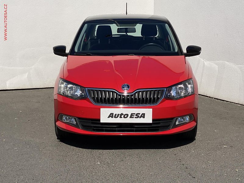 Škoda Fabia (2015) 1.4 TDi, Ambition, +kola - fotka 2 z 16