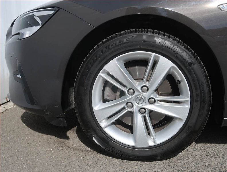 Opel Insignia (2021) 2.0 CDTI, Automat, Serv.kniha - fotka 15 z 22