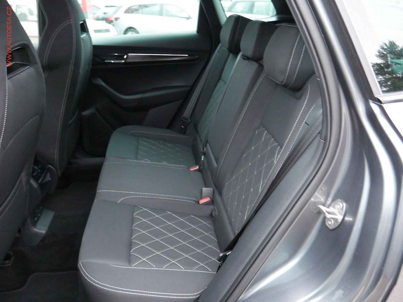 Škoda Karoq (2022) 1.5 TSi, ČR, AC, TZ, navi - fotka 10 z 20