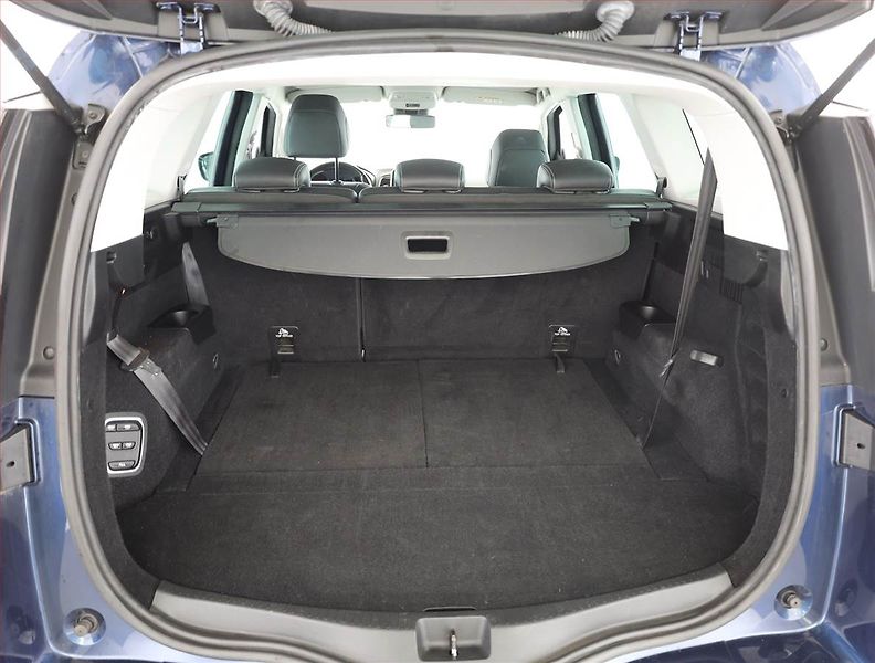 Renault Grand Scénic (2019) 1.3 TCe, Automat, 7 míst - fotka 20 z 21