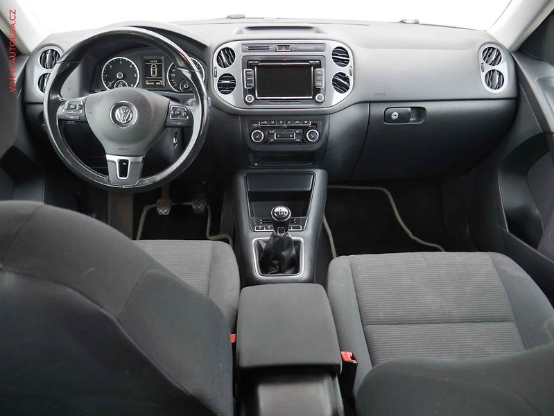 Volkswagen Tiguan (2013) 2.0 TDI, ČR, STK10/28 - fotka 8 z 15