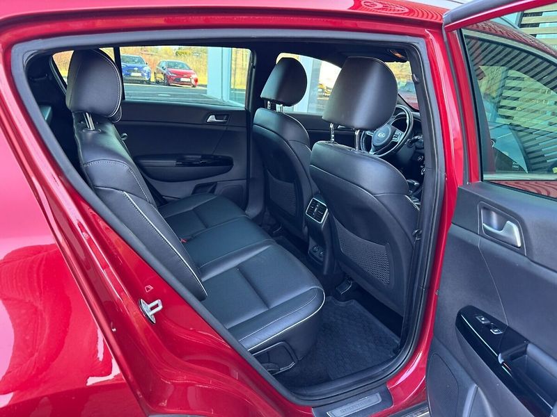 Kia Sportage GT LINE - fotka 15 z 19