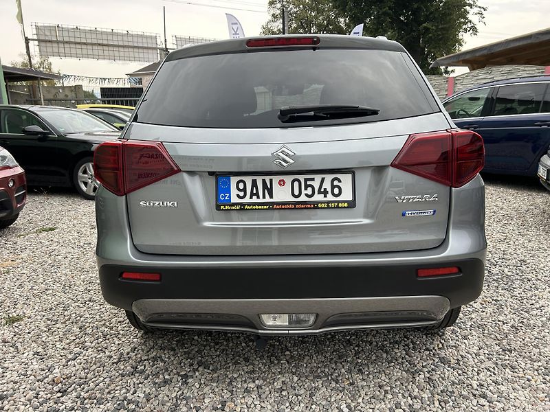 Suzuki Vitara (2022) 1.4 i 95 KW hybrid  - fotka 8 z 28