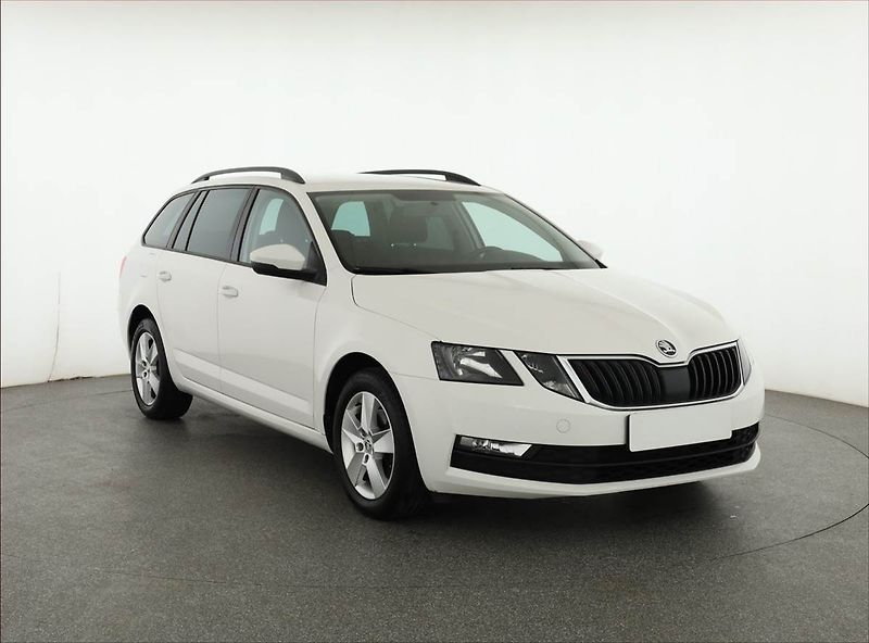 Škoda Octavia (2019) Ambition Plus 1.5 TSI, Automat - fotografie inzerátu