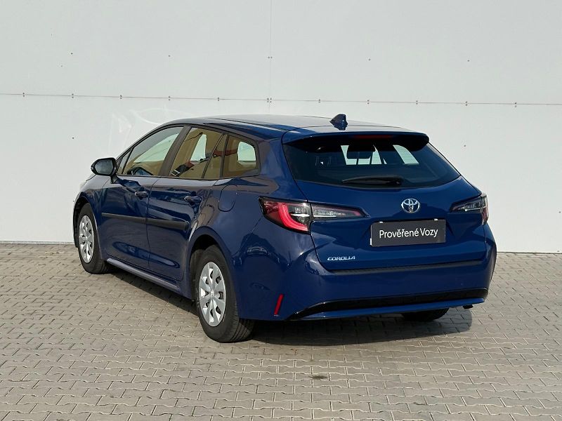 Toyota Corolla 1.2 Turbo Active - fotka 7 z 25