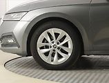 Škoda Octavia (2023) 2.0 TDI, Automat, ČR,1.maj - náhled 15