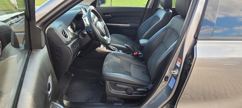 Suzuki Vitara (2018) 1,4 103kW DSG 4×4 BoosterJet - fotka 11 z 55