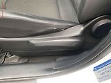 Hyundai ix35 (2010) 2.0 i 4WD, ČR, AC, TZ, park - náhled 14
