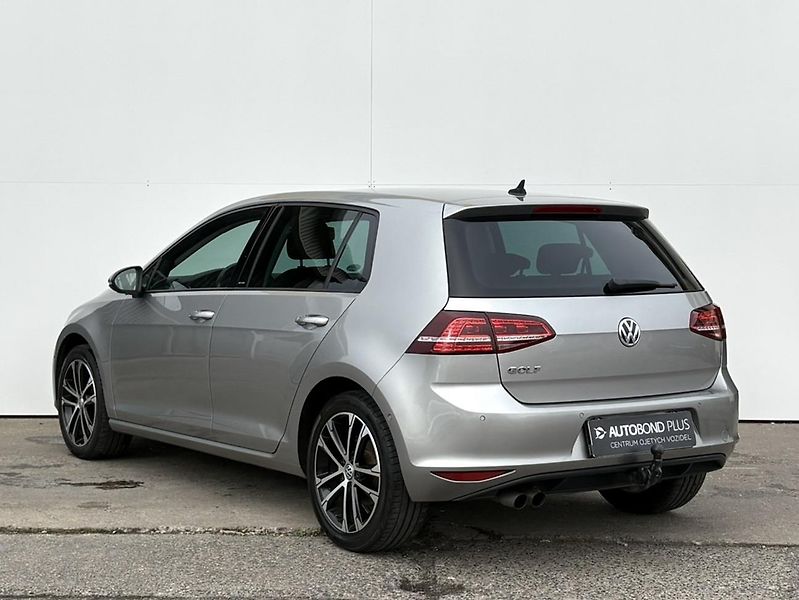Volkswagen Golf 1.4 TSI 110kW ALLSTAR - fotka 7 z 23