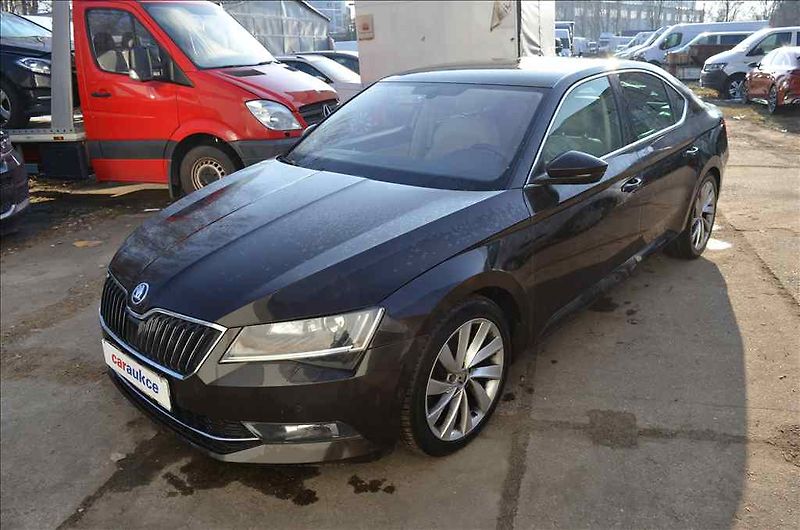 Škoda Superb (2016) III. 2,0 TDI - fotka 1 z 23