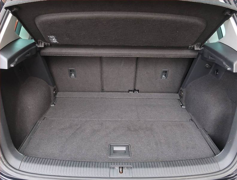 Volkswagen Golf Sportsvan (2014) 1.6 TDI, Navi, Park. senzory - fotka 13 z 16