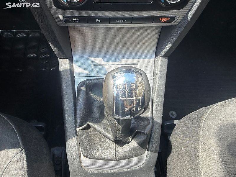 Škoda Octavia (2009) 1.8TSI, 118kw Tažné 1.3T - fotka 19 z 20