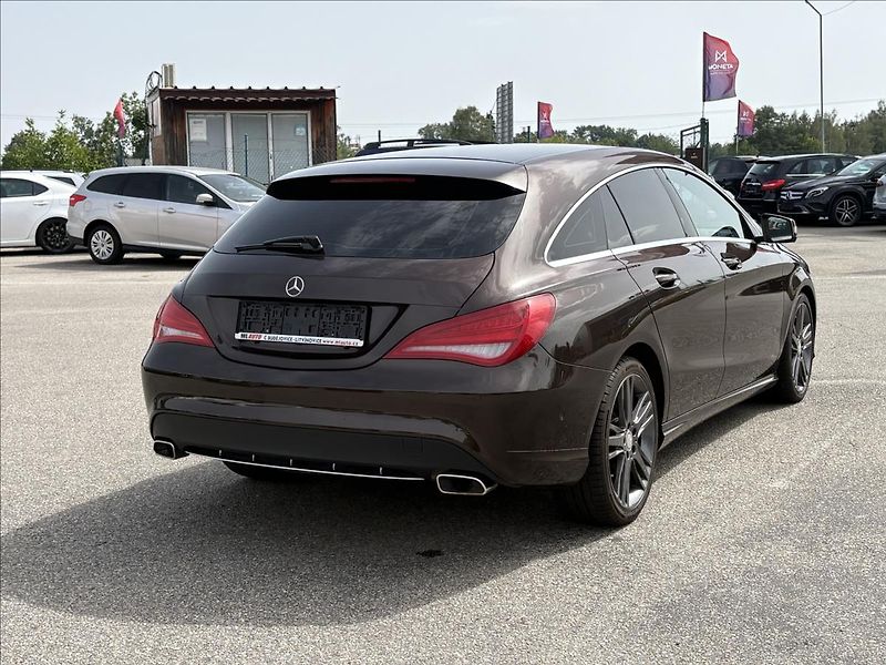 Mercedes-Benz CLA 2,2 220d 130kW,Bi-Xen,Kamera - fotka 2 z 35